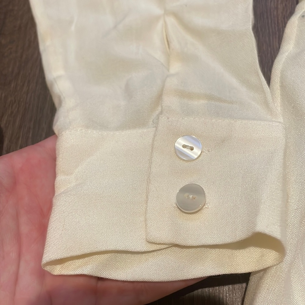 Pendleton Cream Geometric Pattern Button Down - Picture 8 of 12